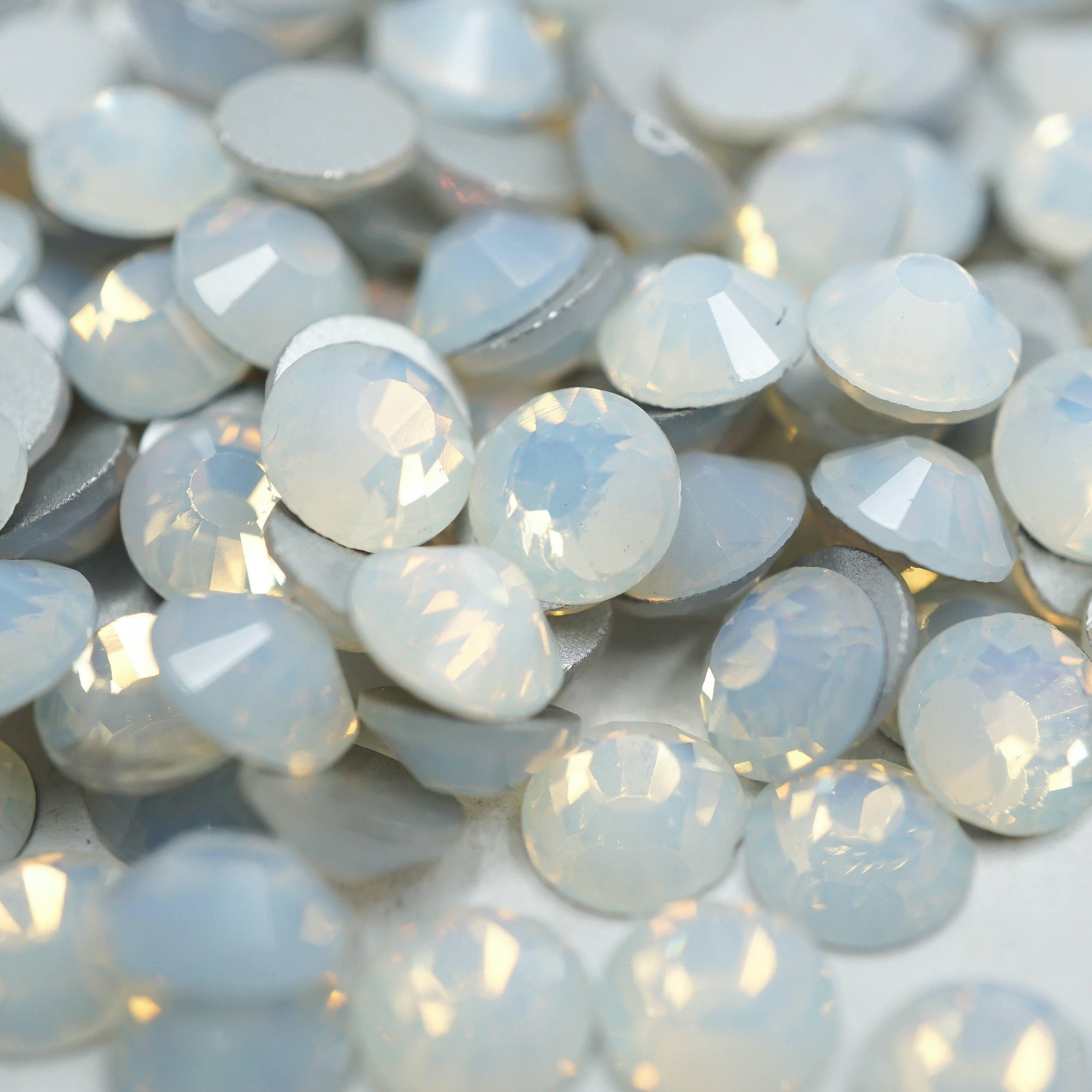Opal White Rhinestones – Xnails Products