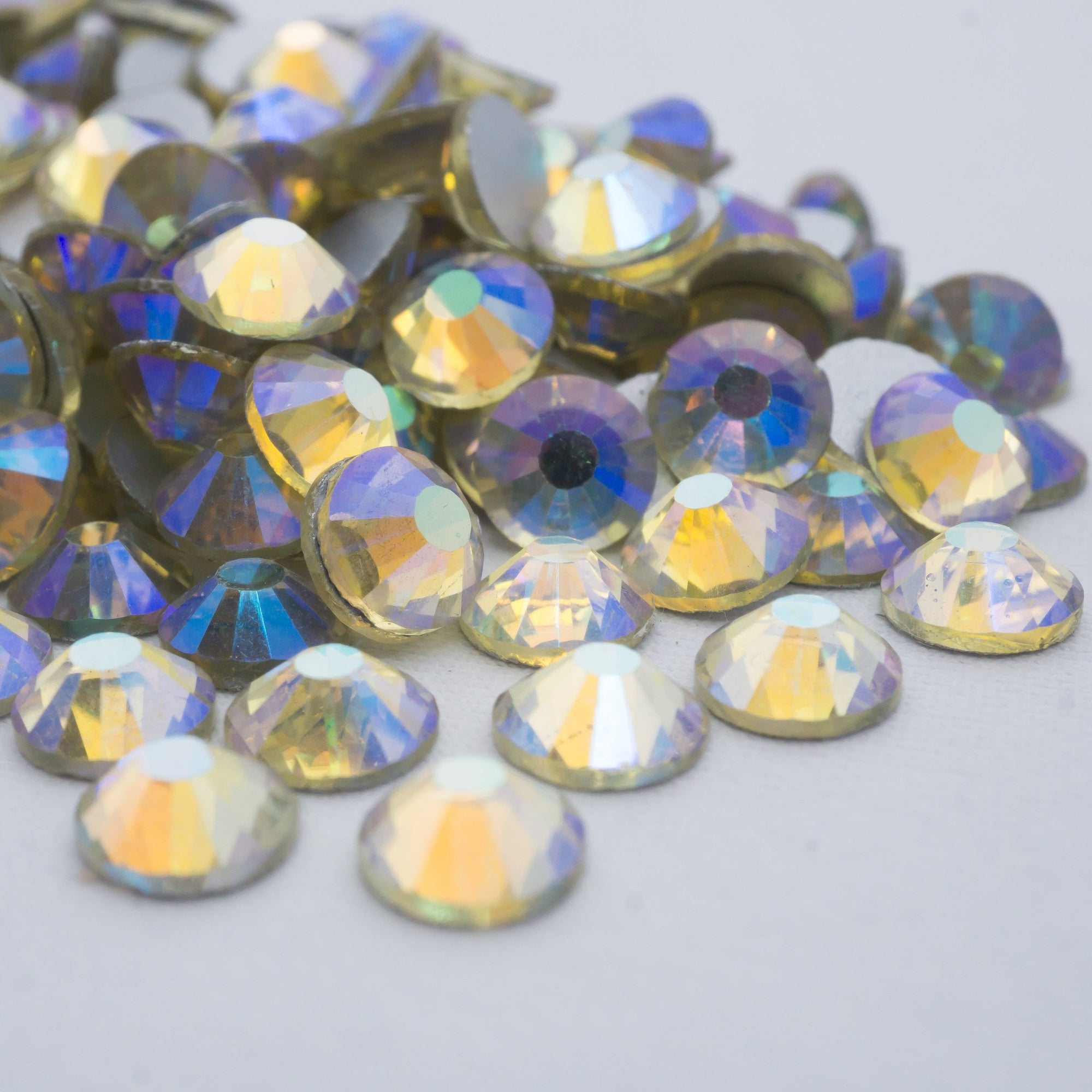 Jonquil AB Rhinestones - HQ glass flatback #056