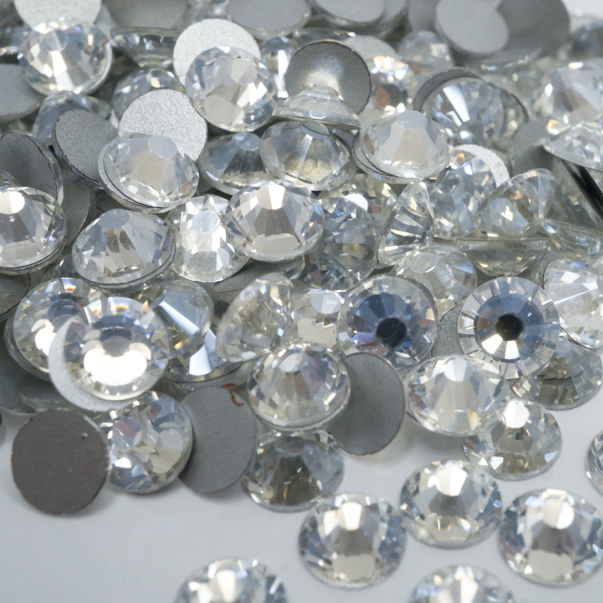 Silver Shade Rhinestones - HQ glass flatback #062